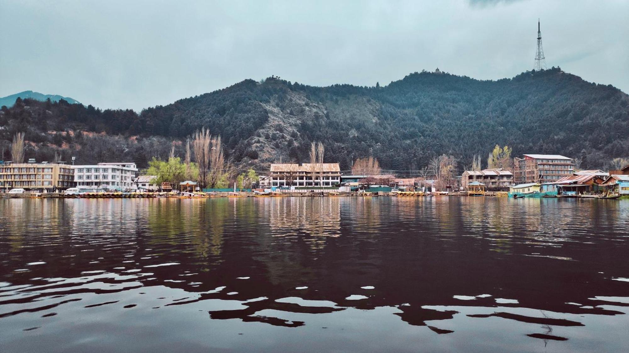 מלון Srīnagar Heritage Amina Group Of Houseboats מראה חיצוני תמונה
