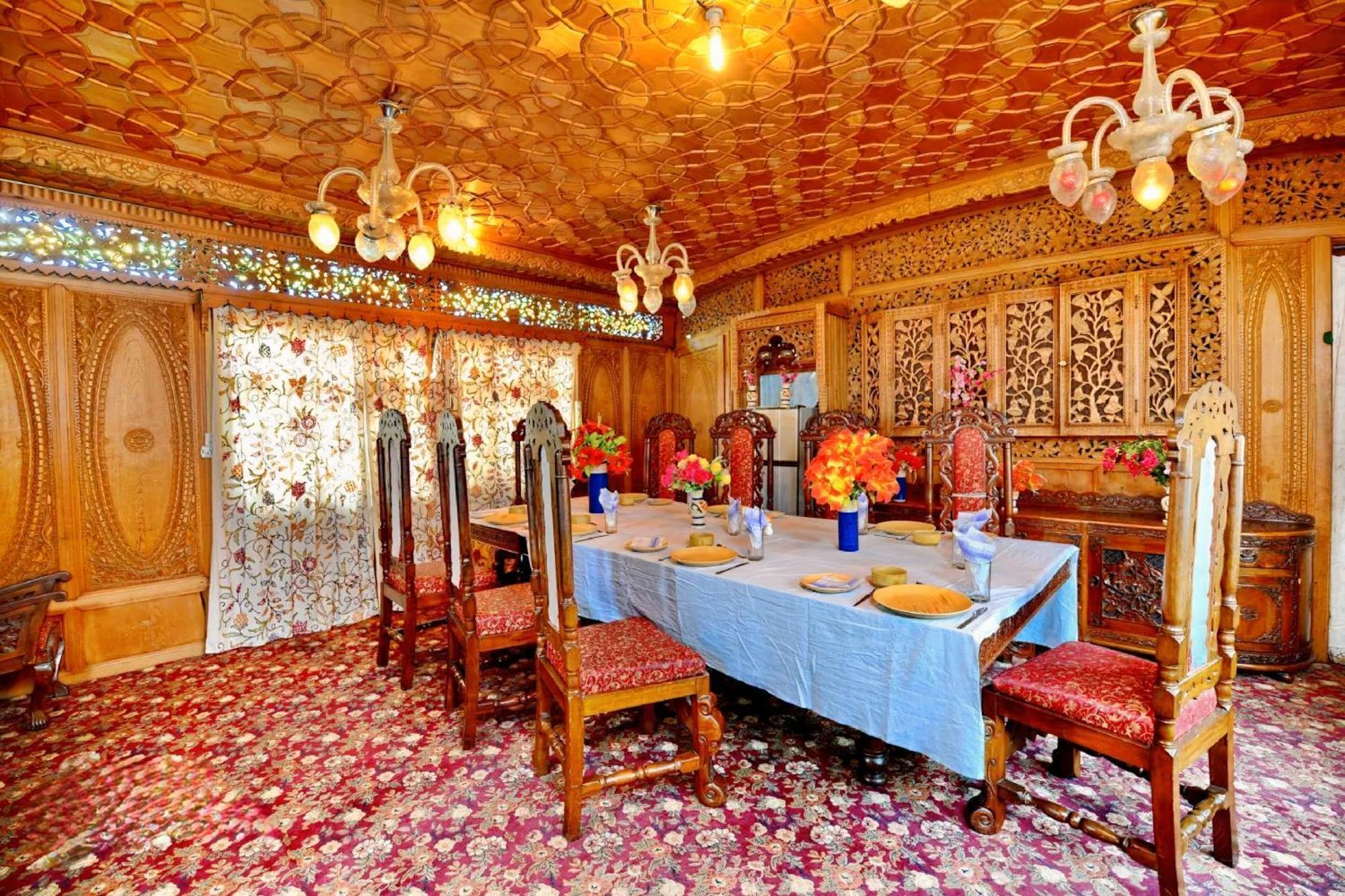 מלון Srīnagar Heritage Amina Group Of Houseboats מראה חיצוני תמונה