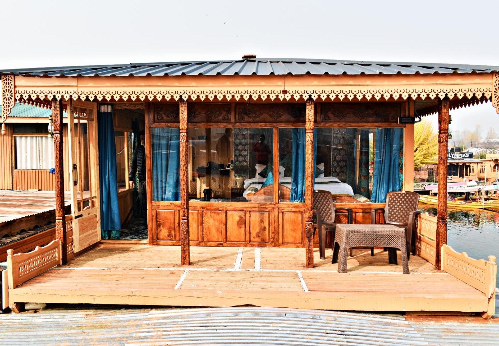 מלון Srīnagar Heritage Amina Group Of Houseboats מראה חיצוני תמונה